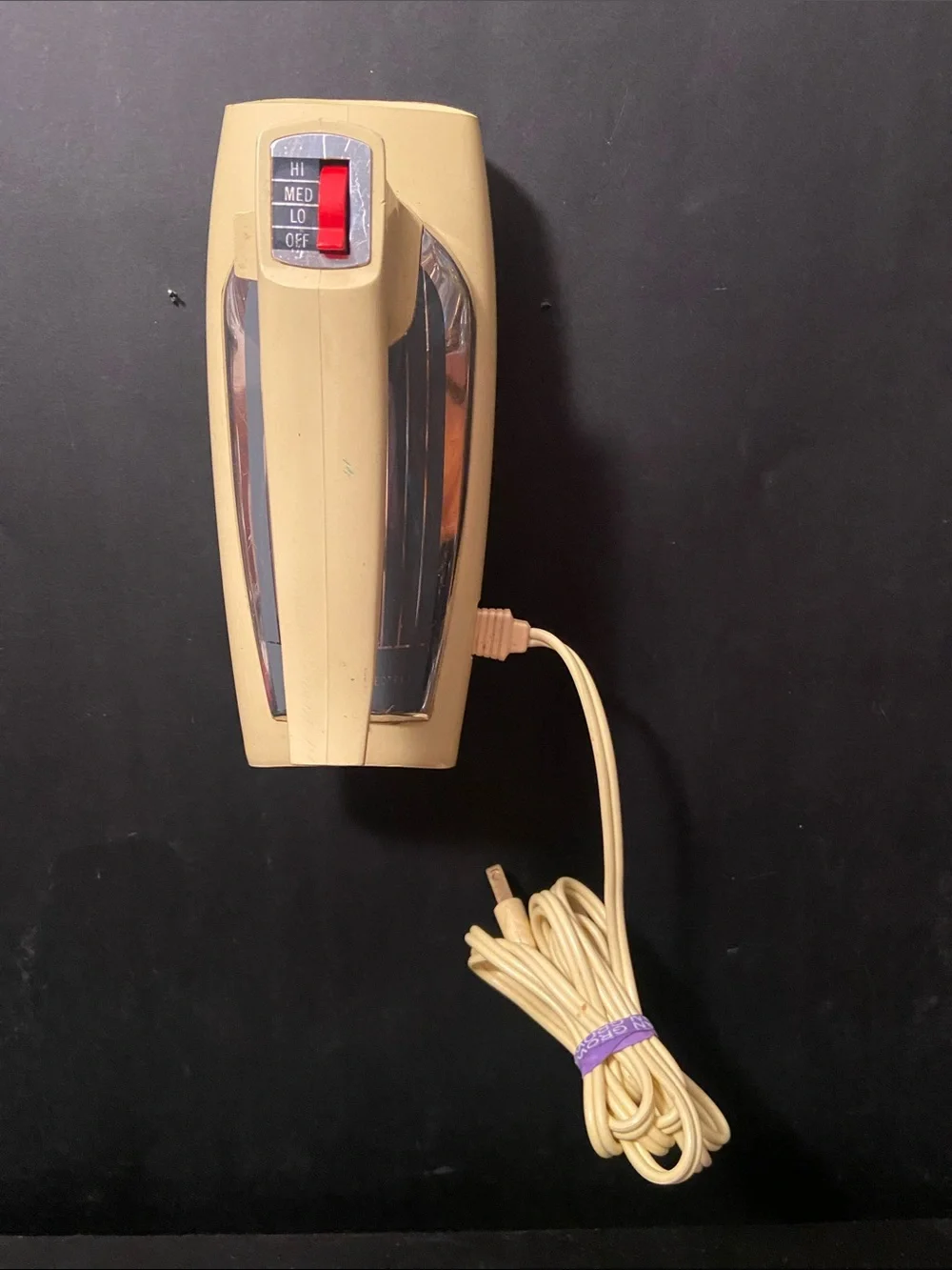MCM  60s General Electric Handheld Mixer Model 20M47 MCM DESIGN 3-Speed